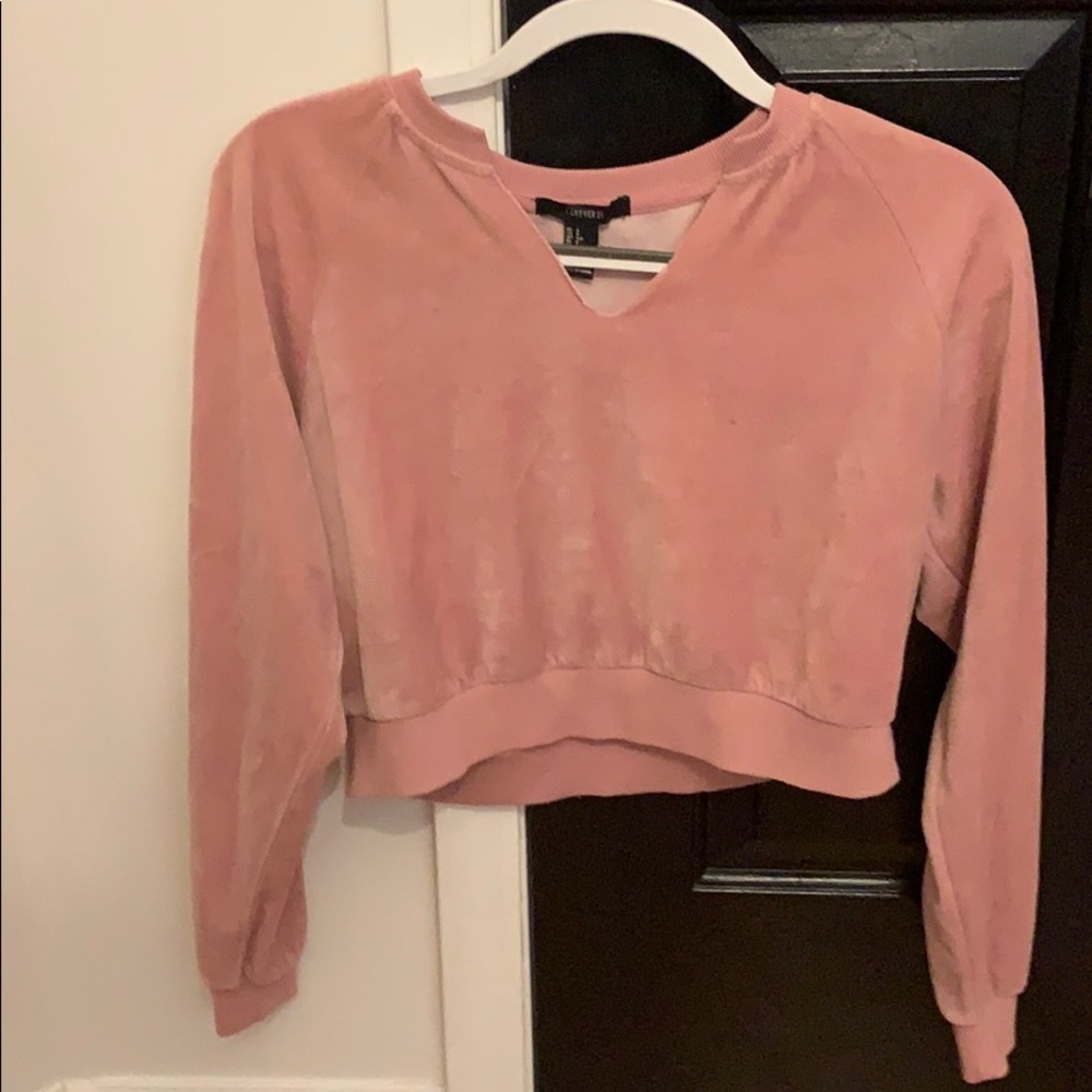 Size S. Cropped long sleeve